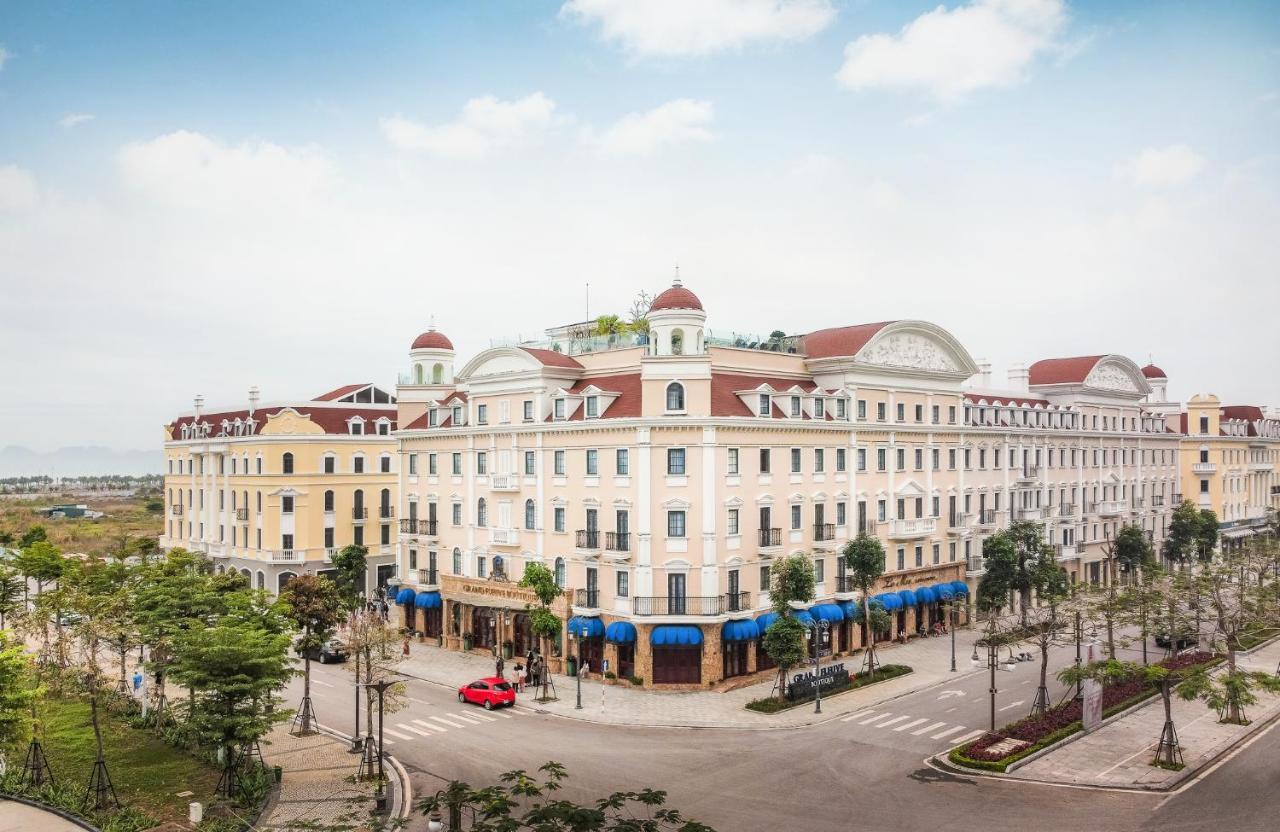 Grand Fleuve Boutique Hotel Ha Long Exterior photo