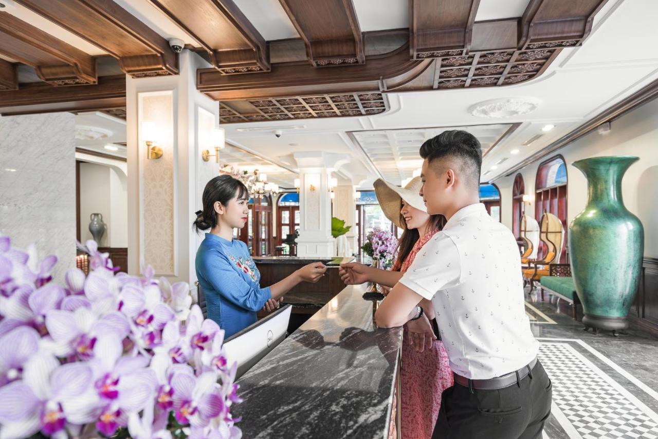 Grand Fleuve Boutique Hotel Ha Long Exterior photo
