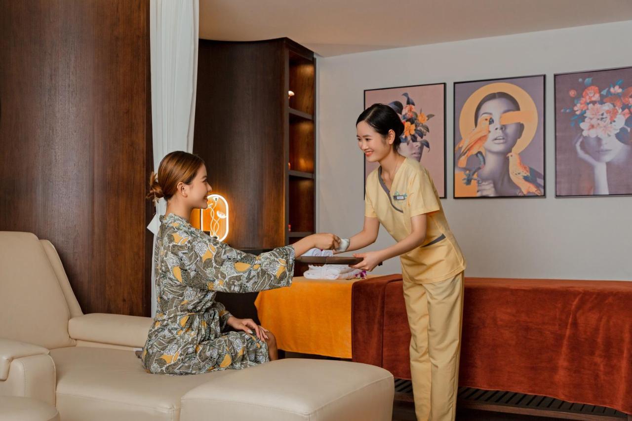 Grand Fleuve Boutique Hotel Ha Long Exterior photo