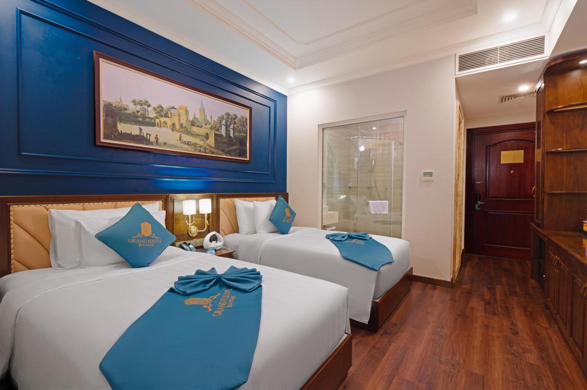 Grand Fleuve Boutique Hotel Ha Long Exterior photo