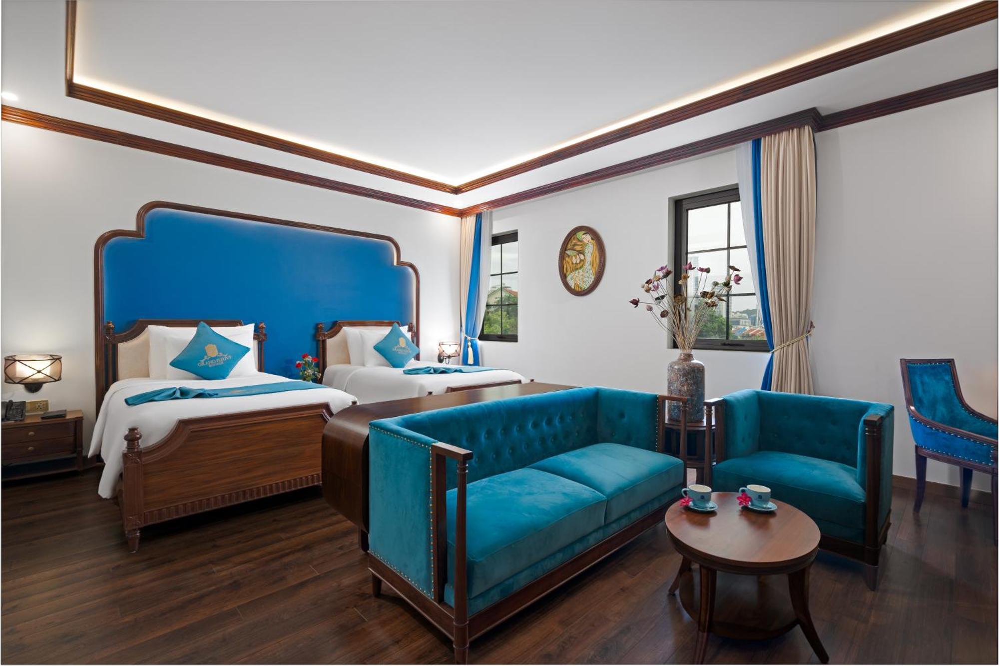 Grand Fleuve Boutique Hotel Ha Long Exterior photo