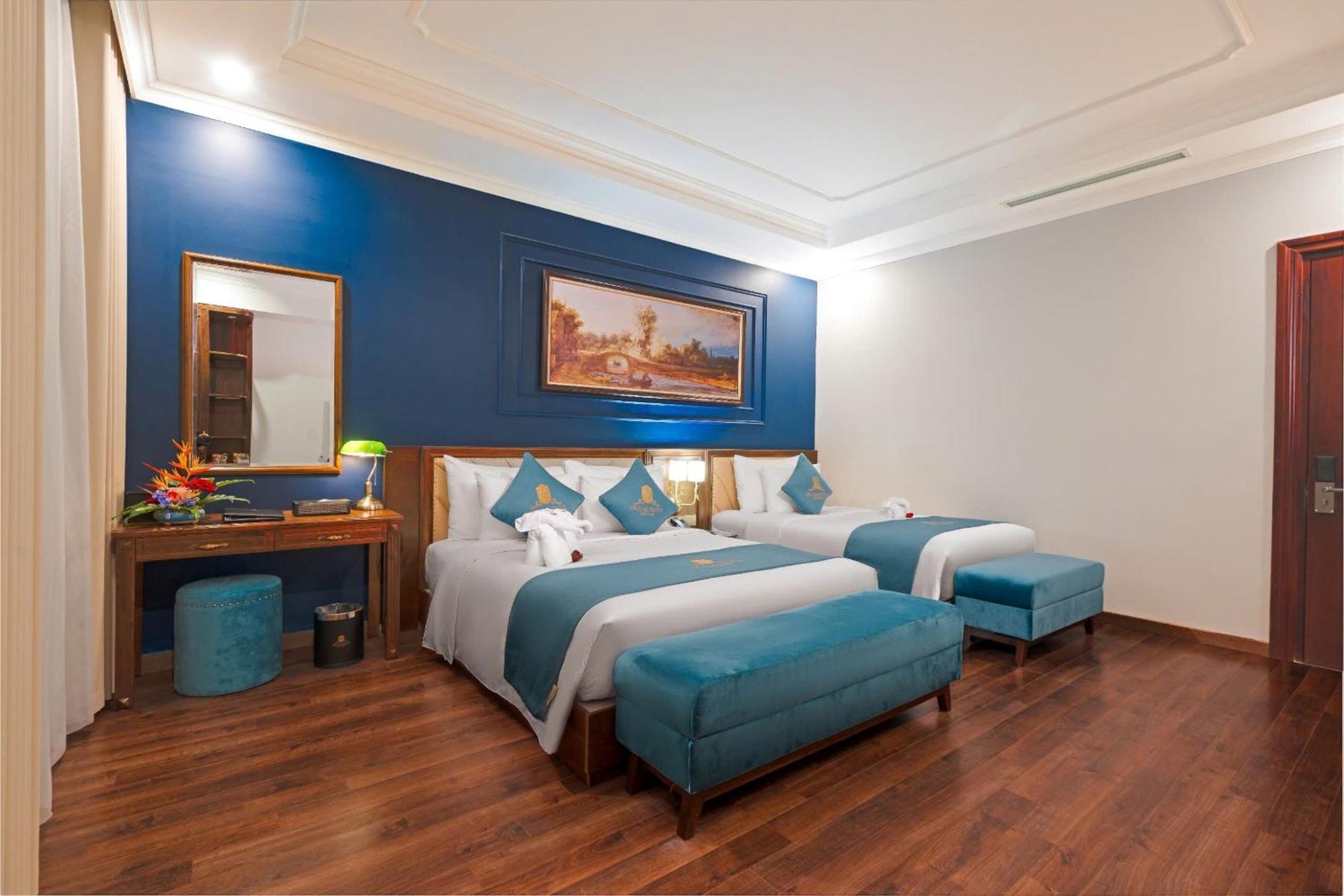 Grand Fleuve Boutique Hotel Ha Long Exterior photo